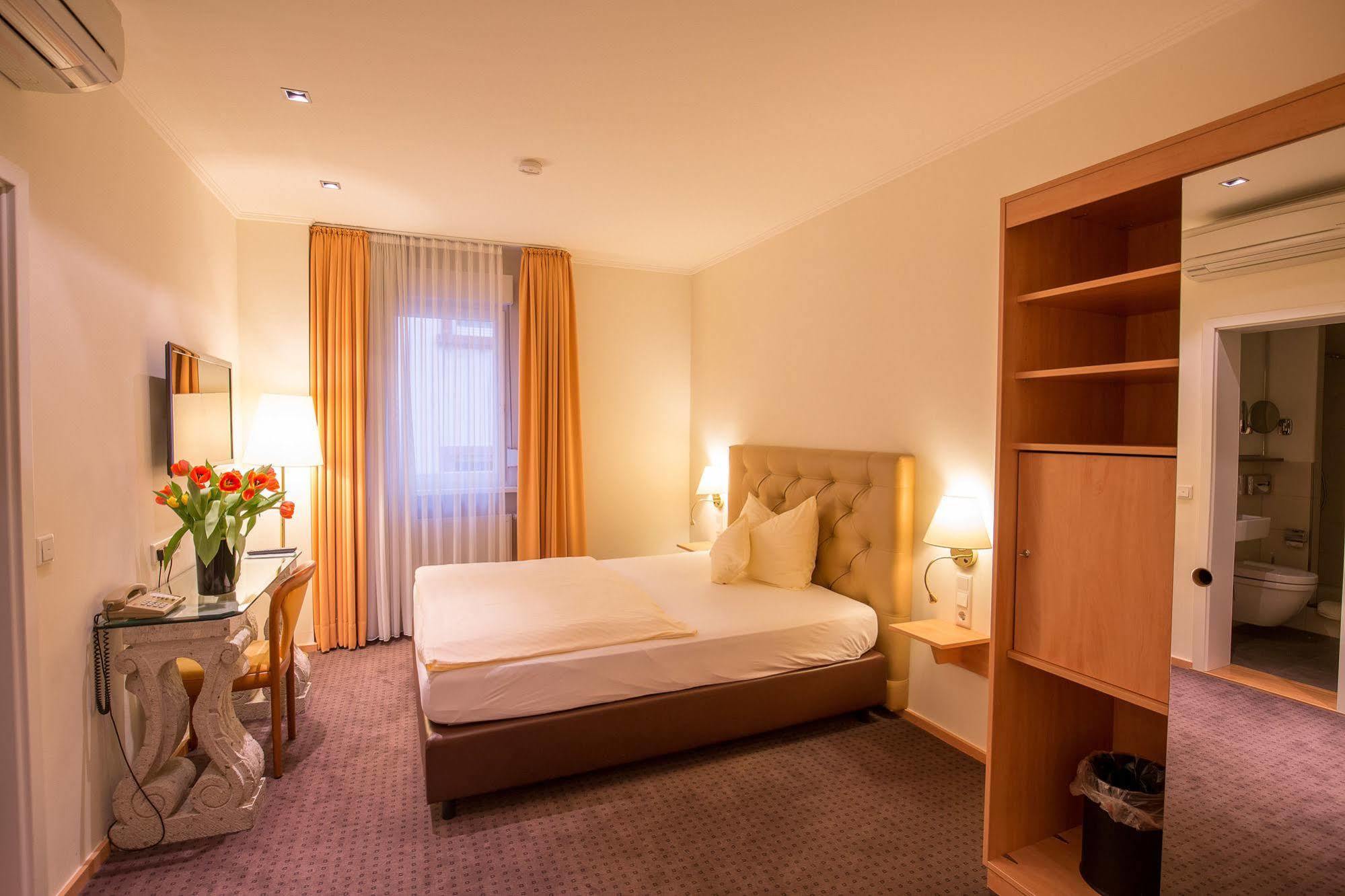 Hotel Heidelberger Hof Εξωτερικό φωτογραφία